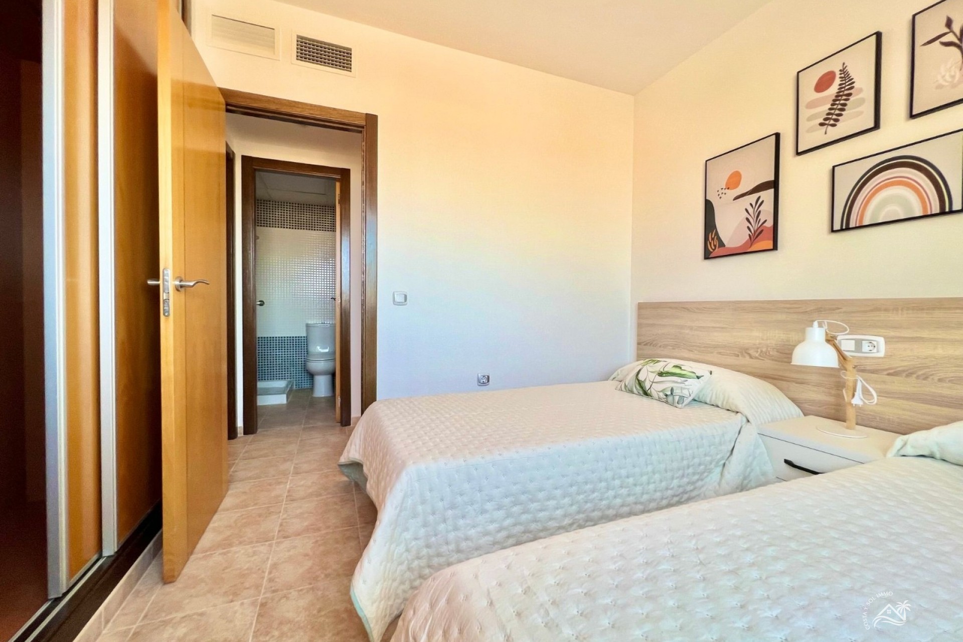 Herverkoop - Appartement / flat -
