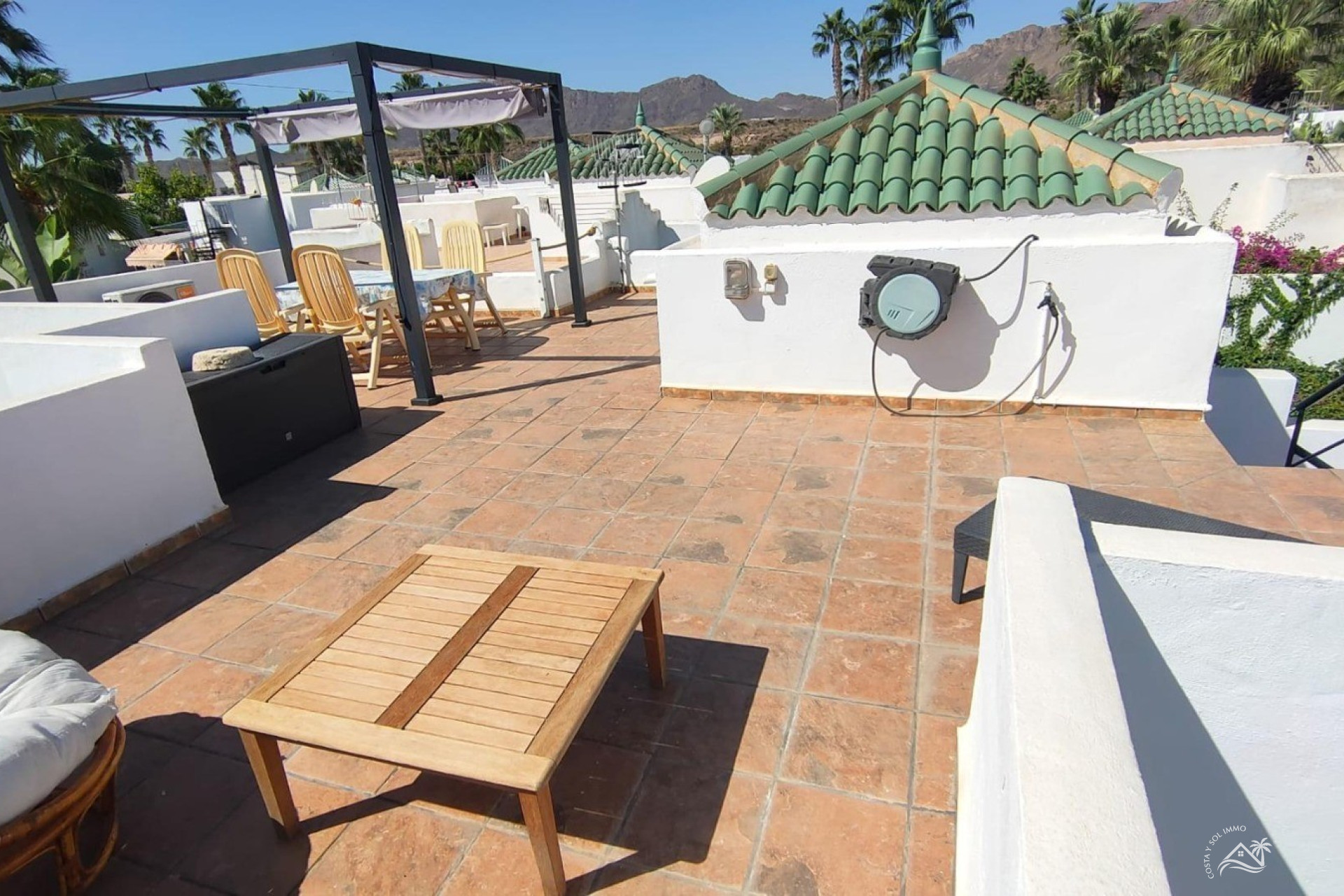 Herverkoop - Bungalow -
