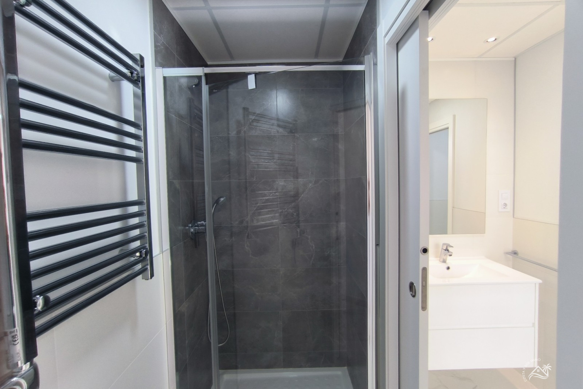 Herverkoop - Penthouse -
