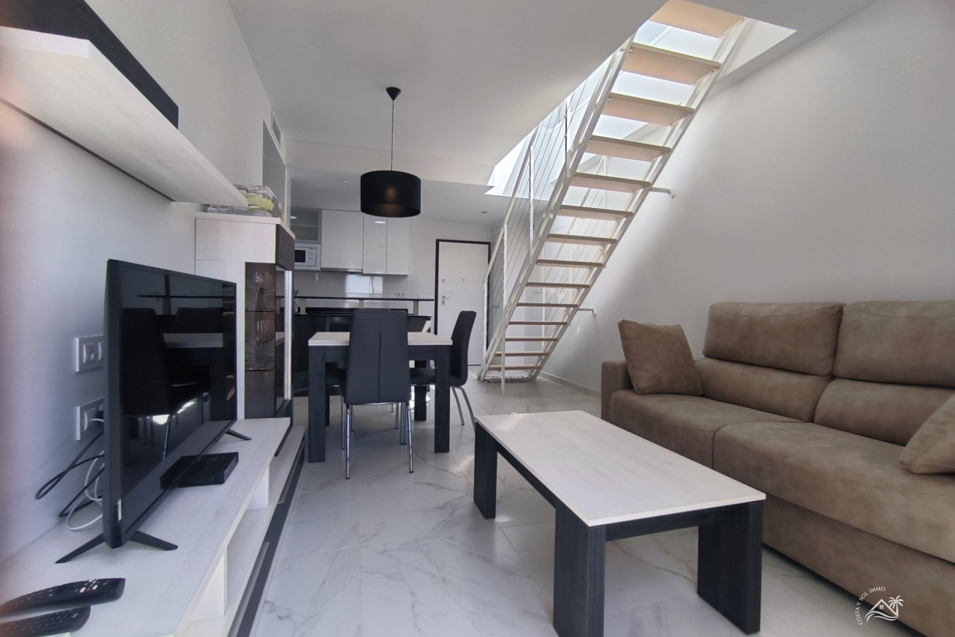 Herverkoop - Penthouse -
