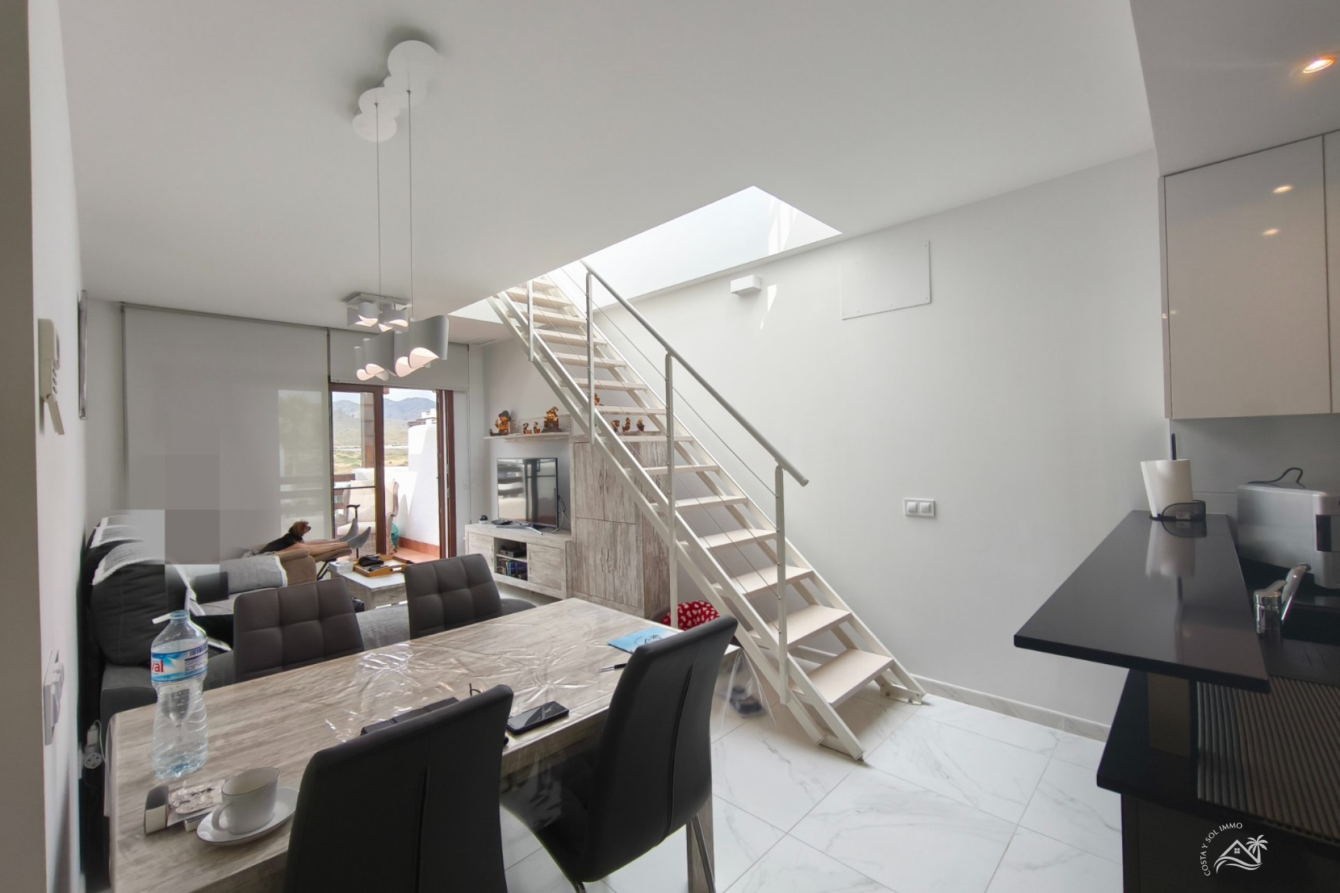 Herverkoop - Penthouse -
