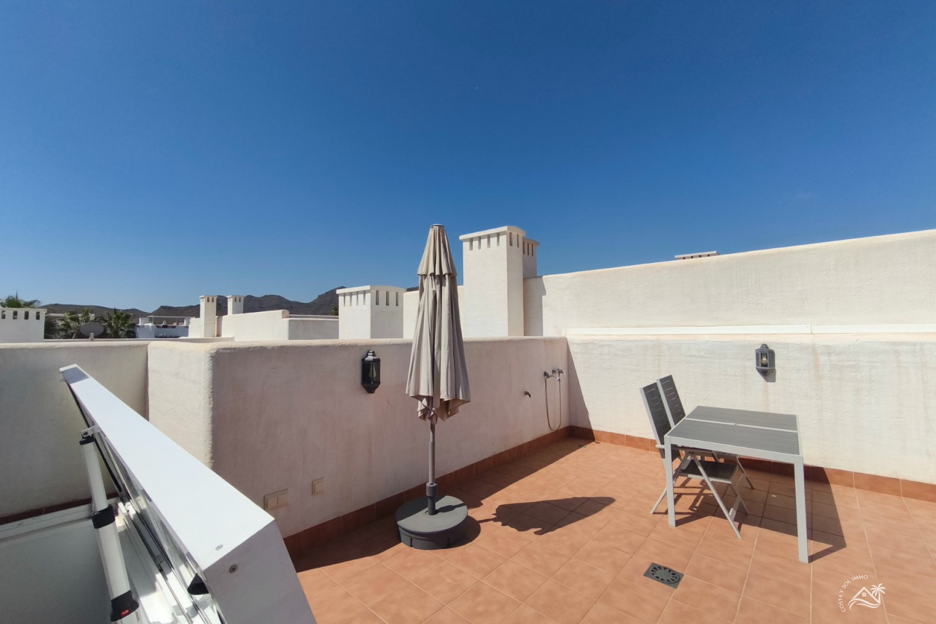 Herverkoop - Penthouse -
