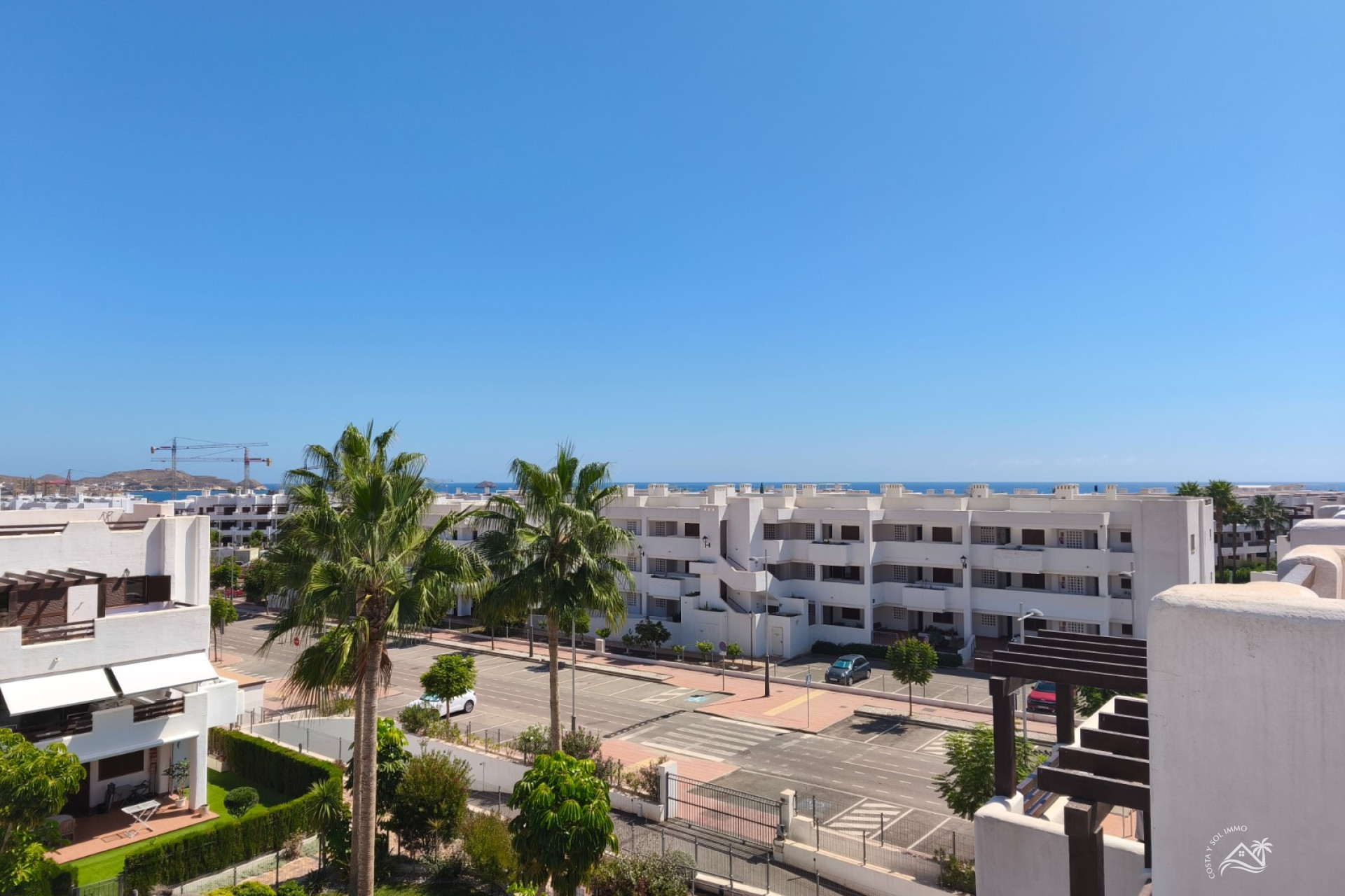 Herverkoop - Penthouse -
