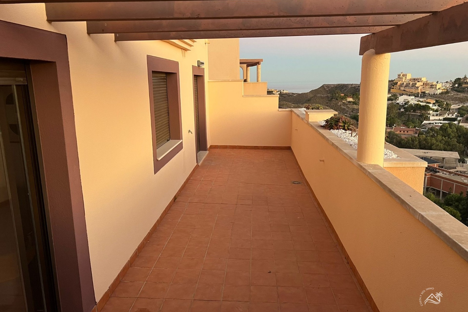 Herverkoop - Penthouse -
