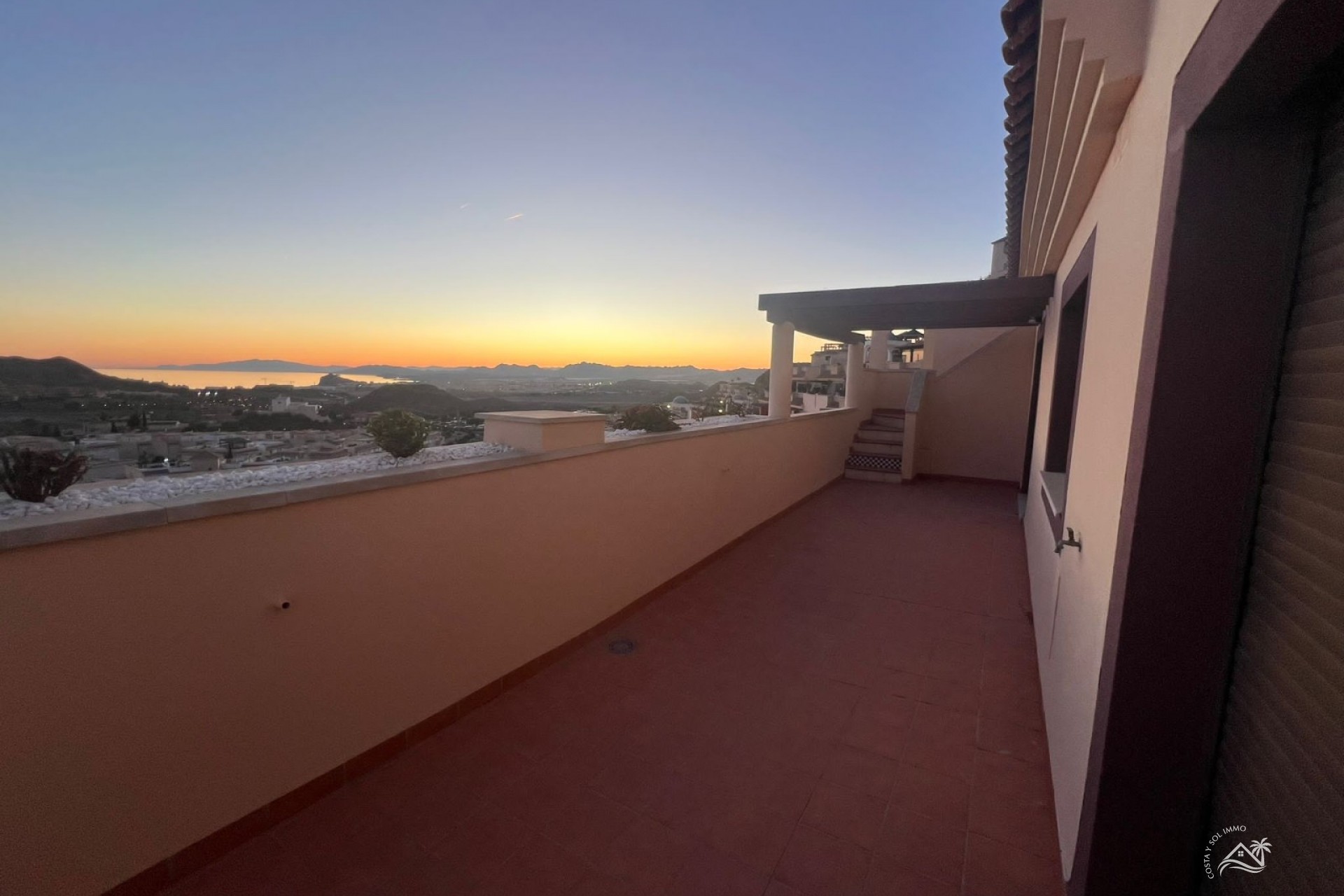 Herverkoop - Penthouse -
