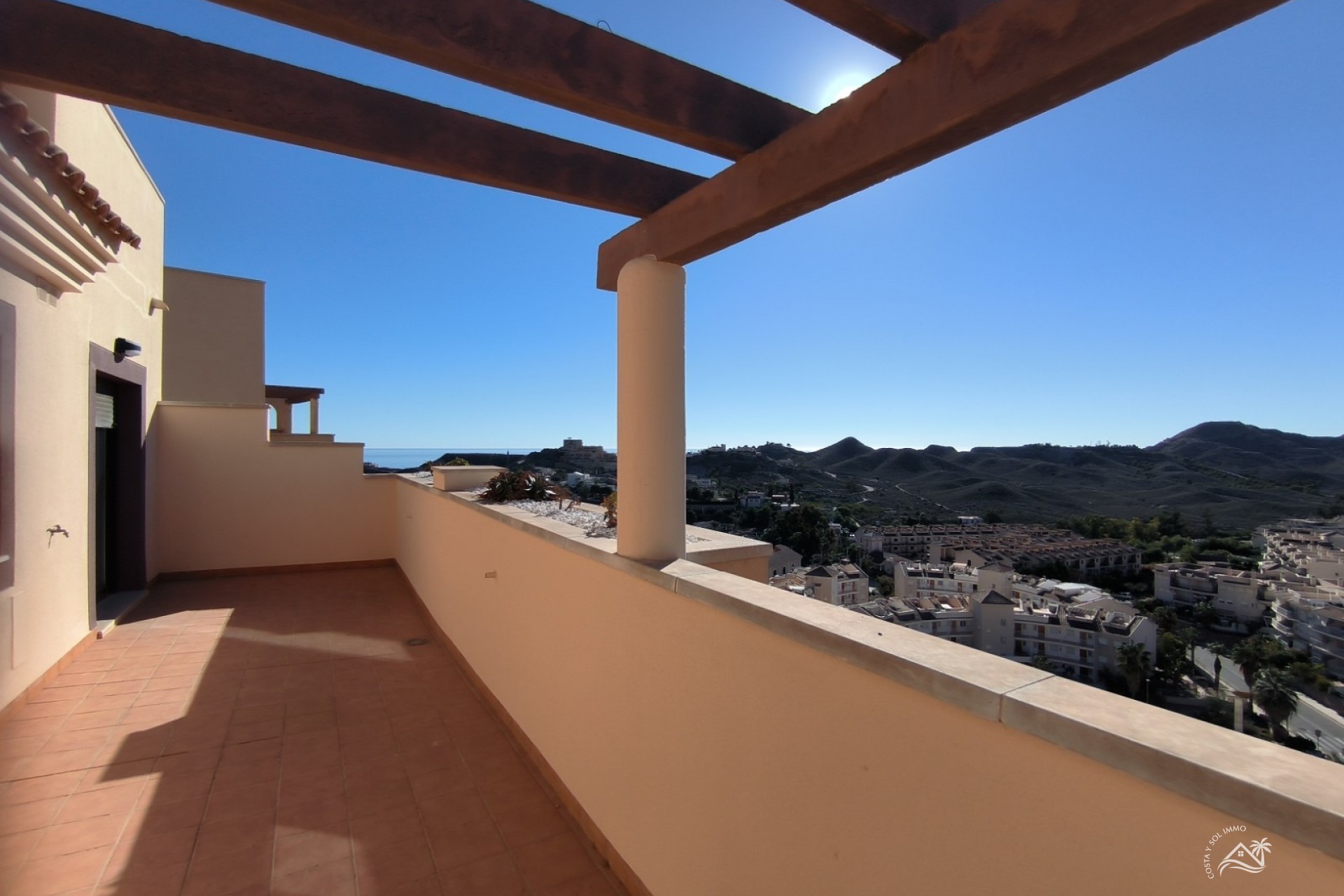 Herverkoop - Penthouse -
