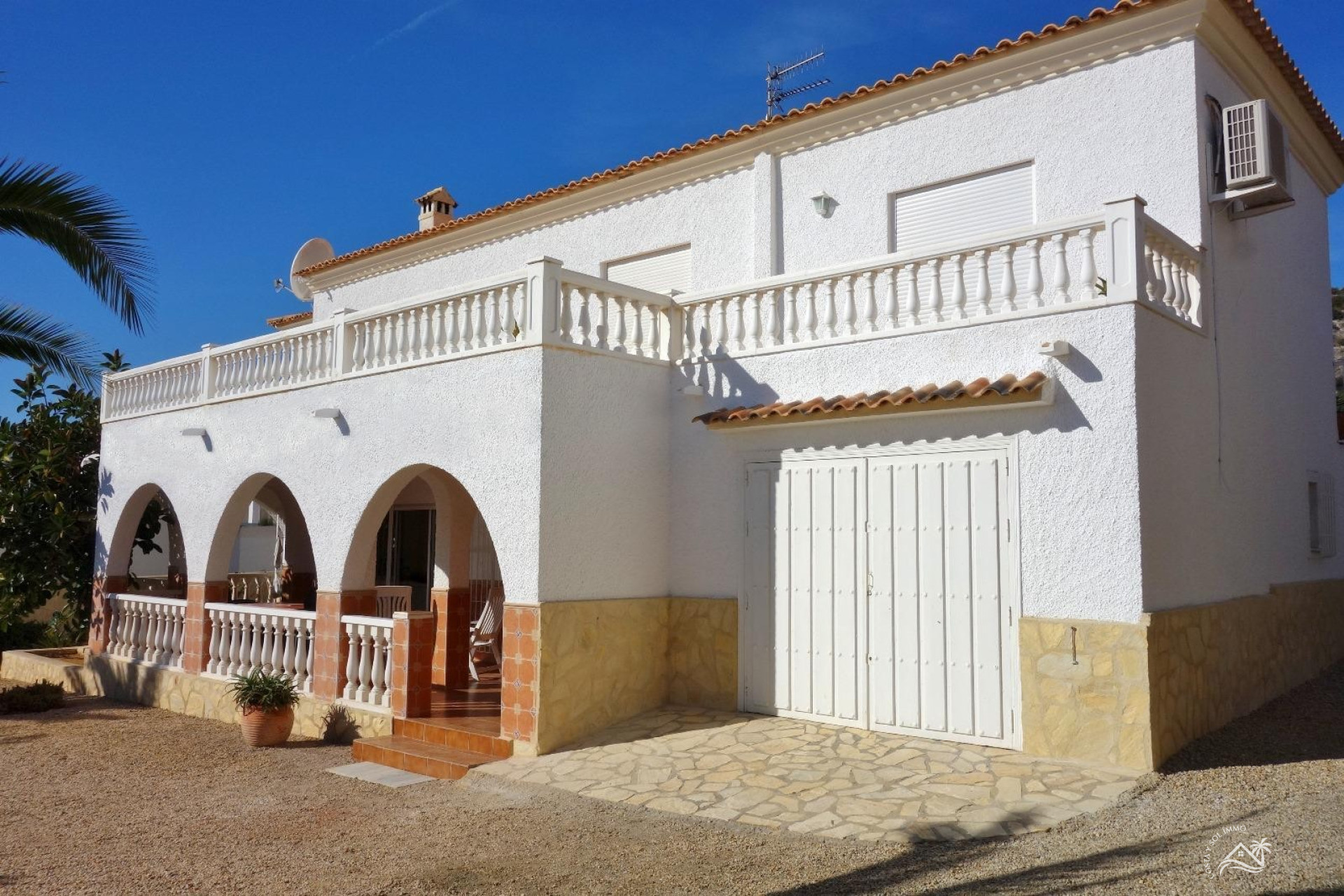 Herverkoop - Villa -
El Calón