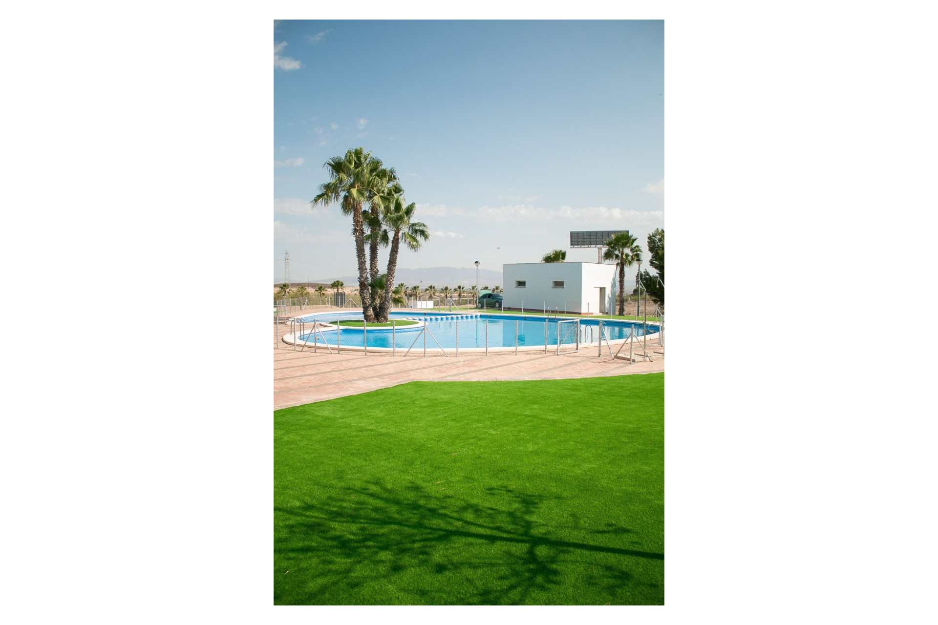 Herverkoop - Villa -
