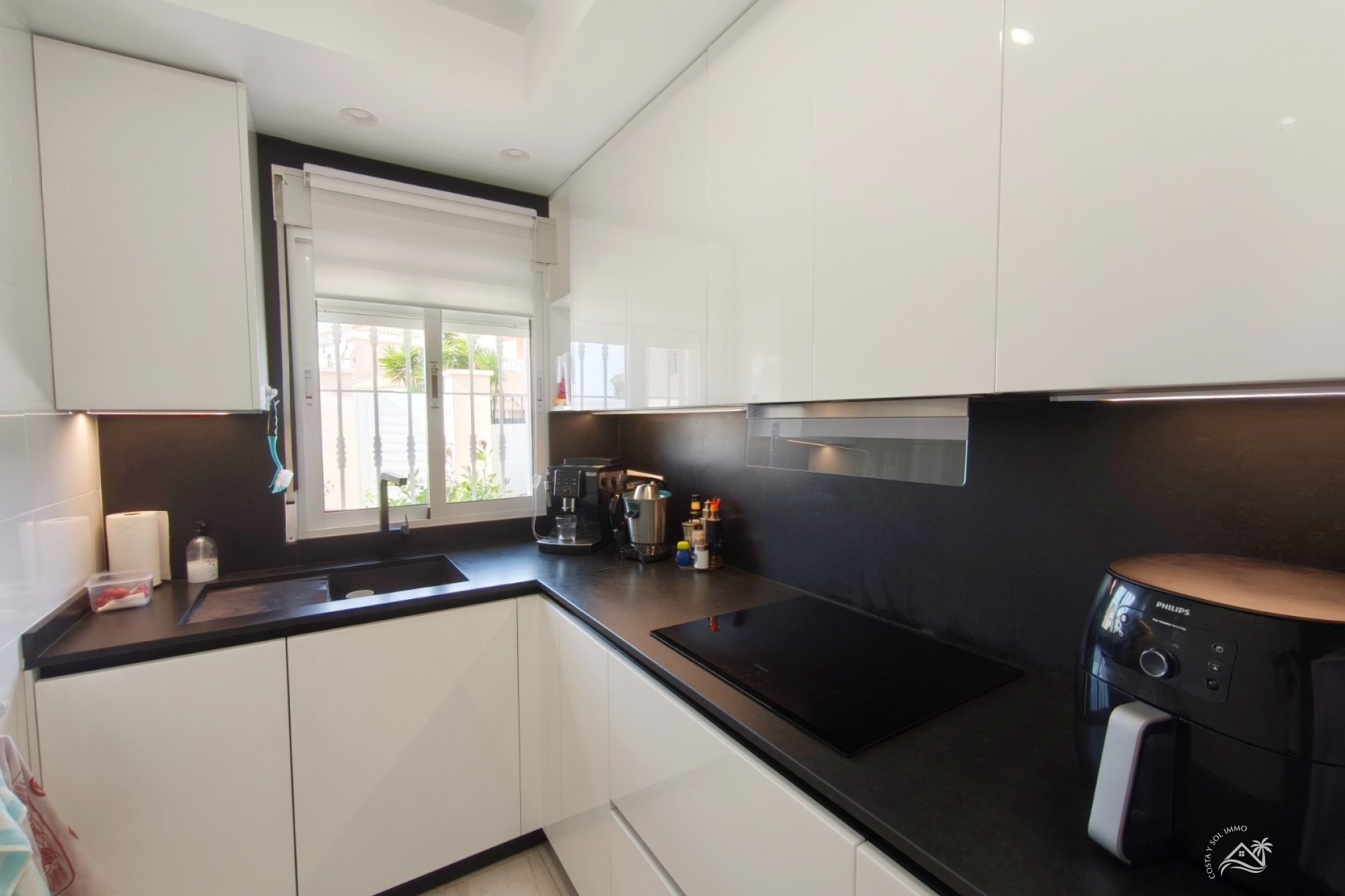 Herverkoop - Villa -
