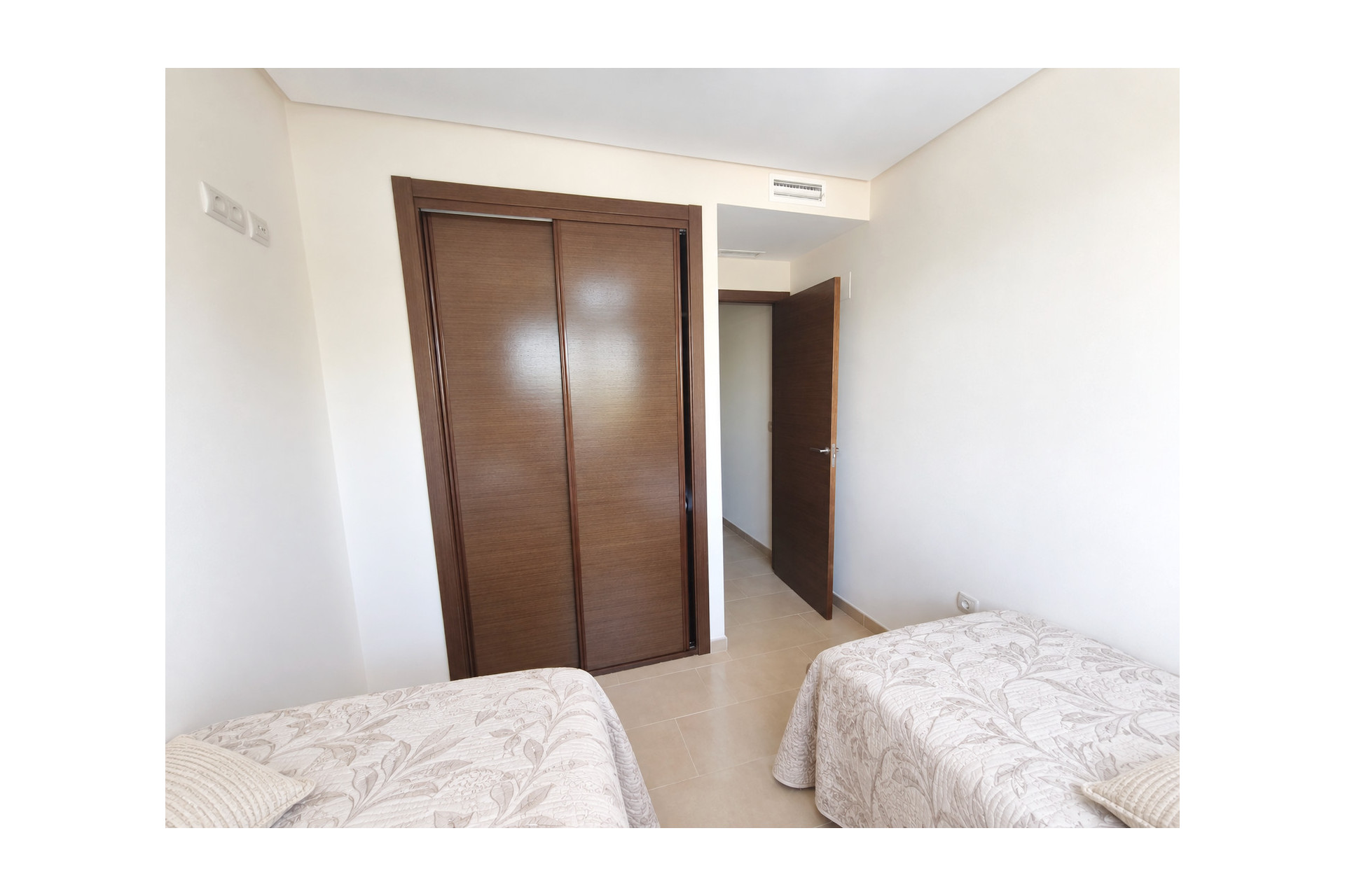 Resale - Apartment -
San Juan de los Terreros