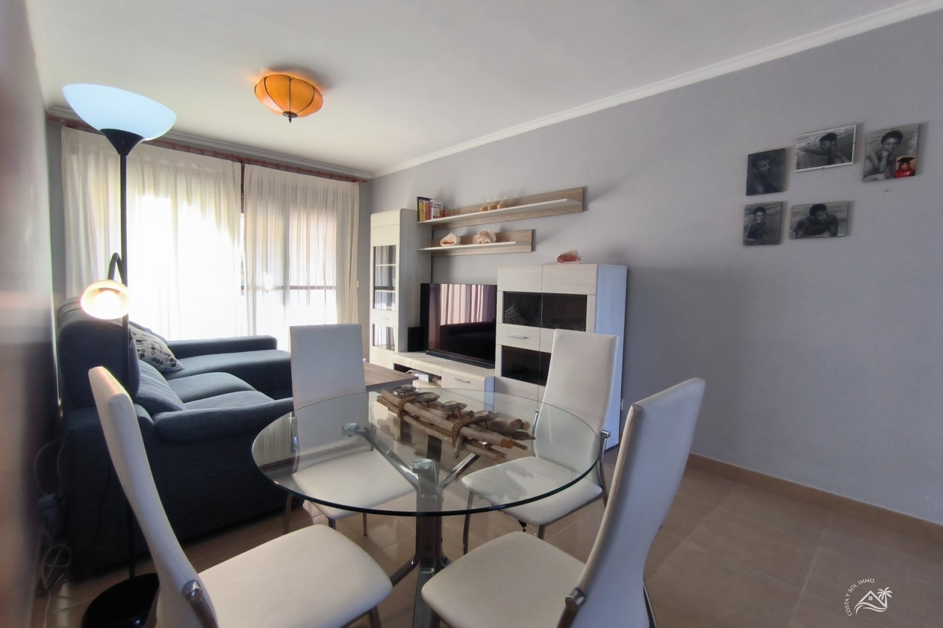 Resale - Apartment -
Vera Playa