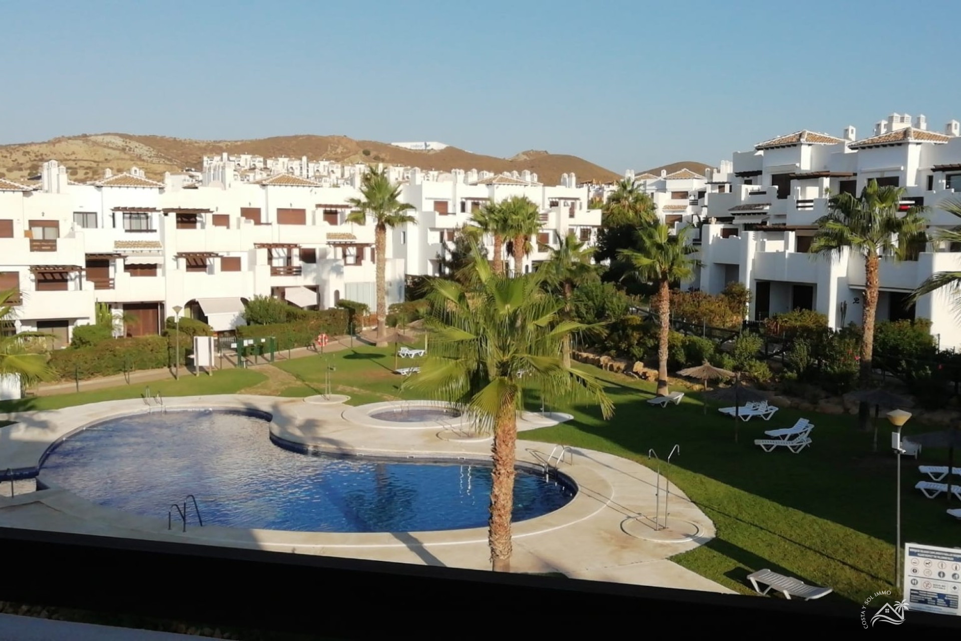 Resale - Apartment -
Vera Playa