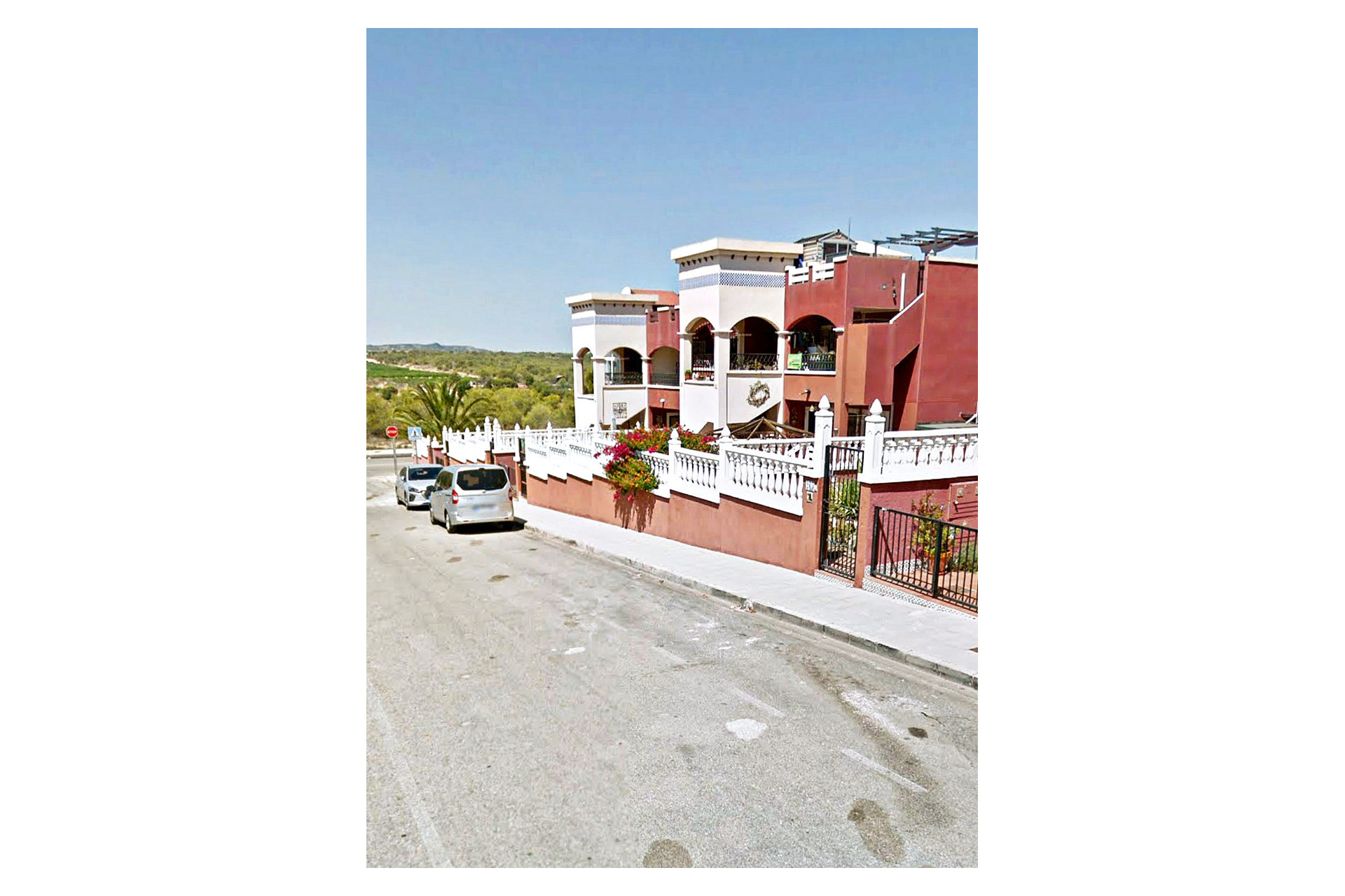 Resale - Bungalow -
Orihuela Costa - Los Altos