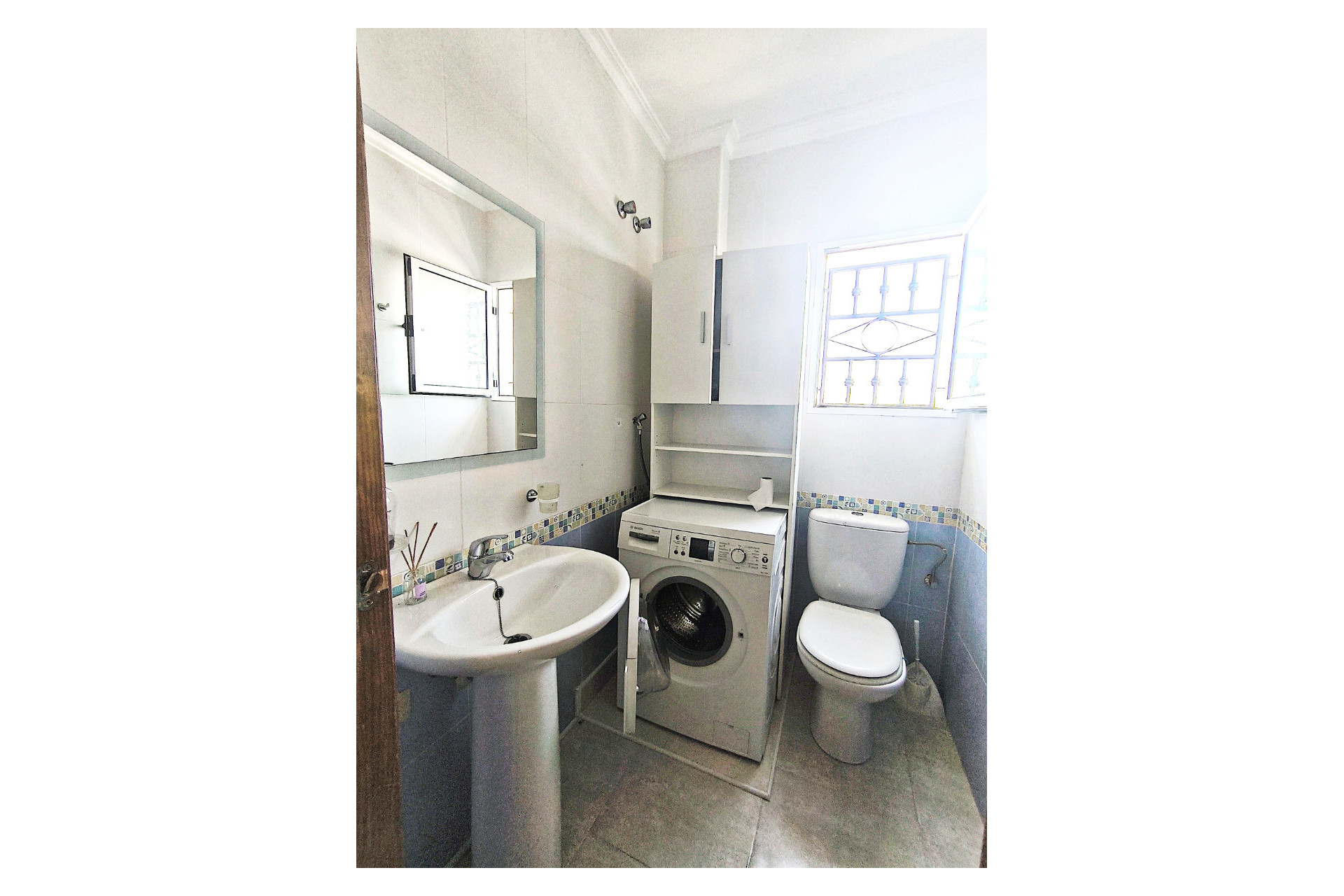 Resale - Bungalow -
Orihuela Costa - Los Altos
