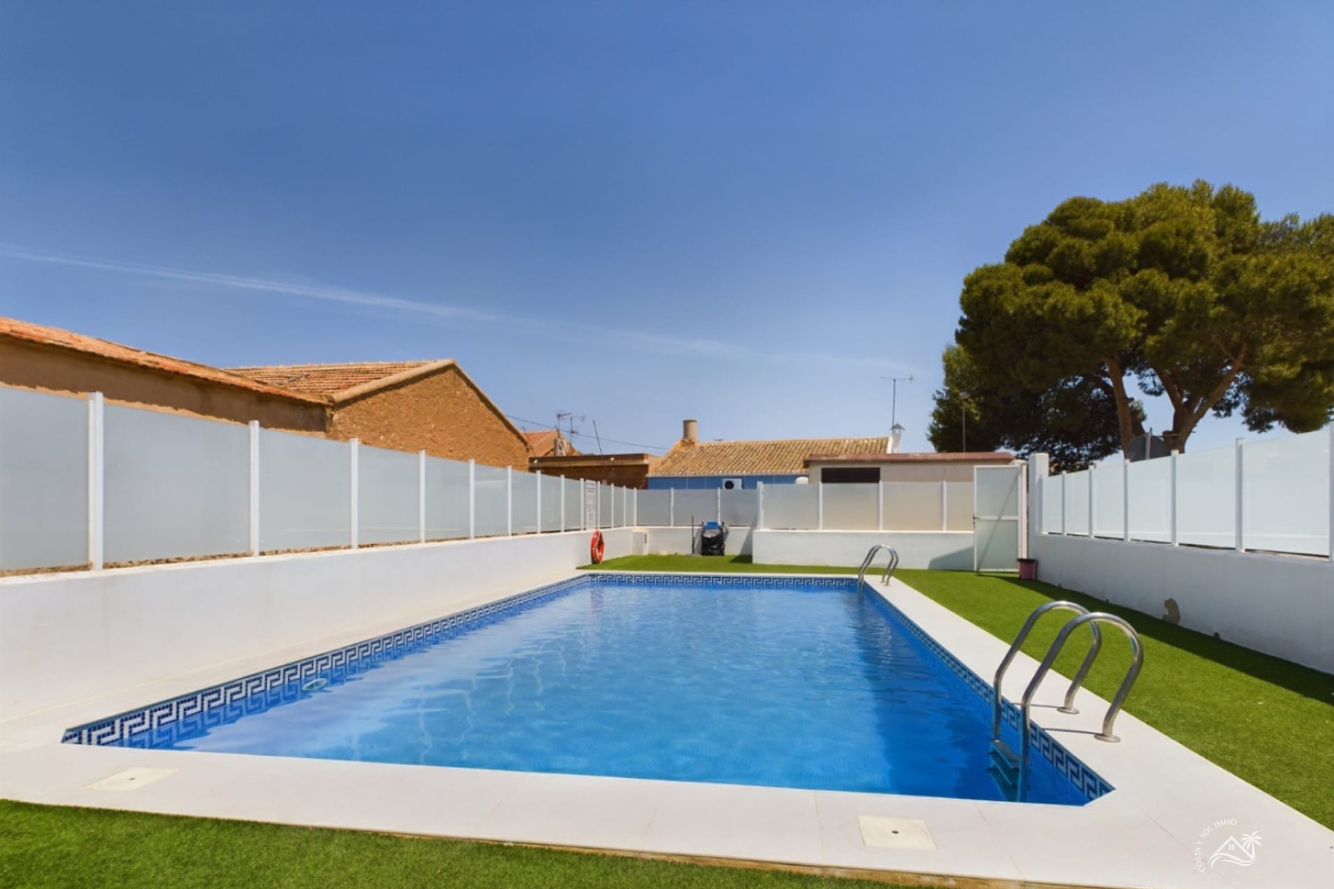 Resale - Duplex -
Torre Pacheco
