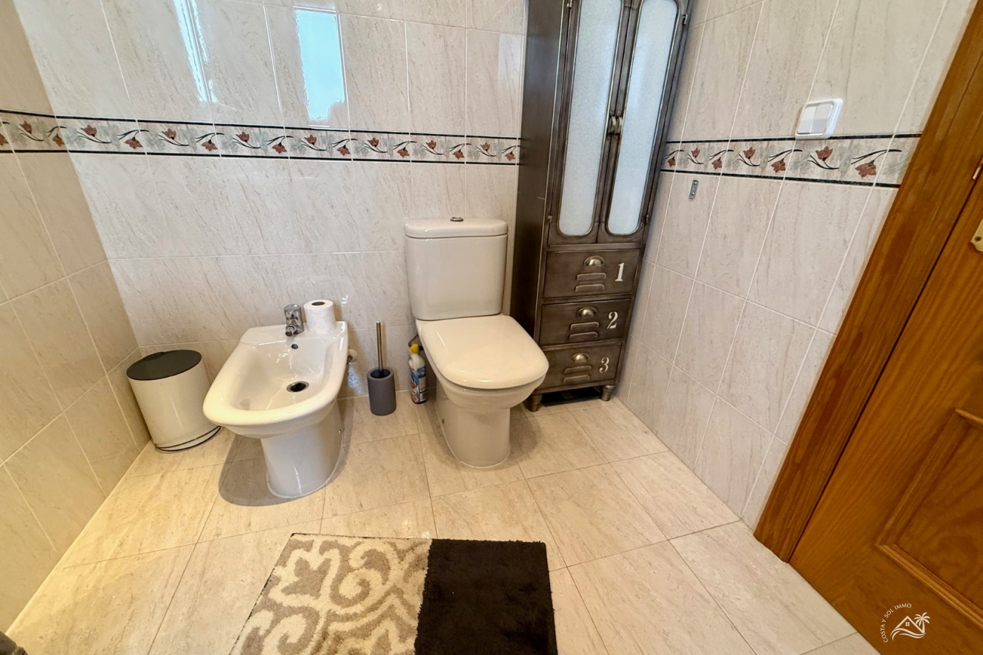 Resale - Villa -
Arboleas