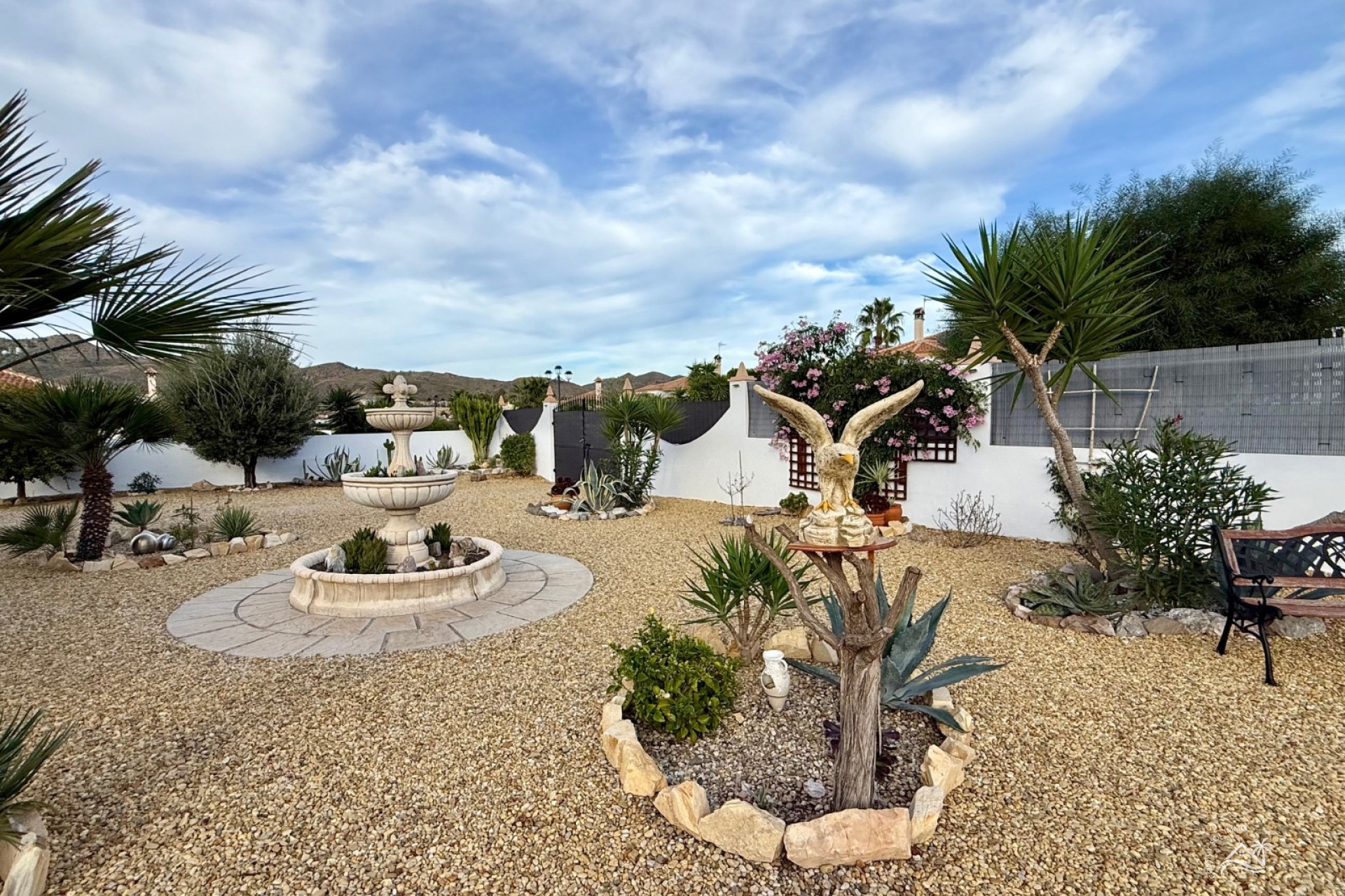 Resale - Villa -
Arboleas