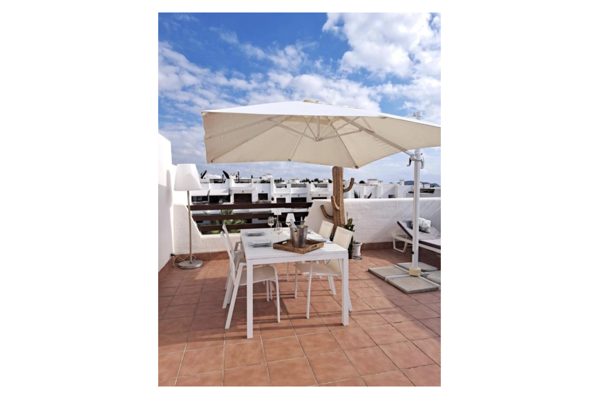 Reventa - Apartamento -
San Juan de los Terreros