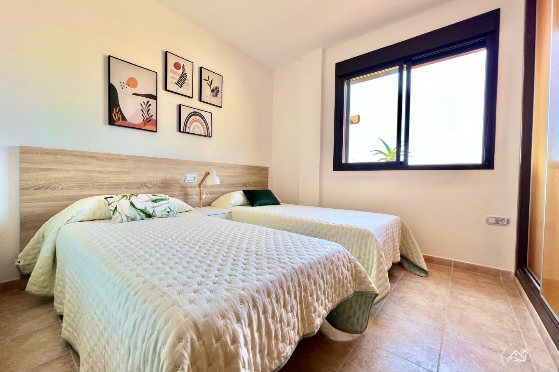 Revente - Appartement -
Águilas