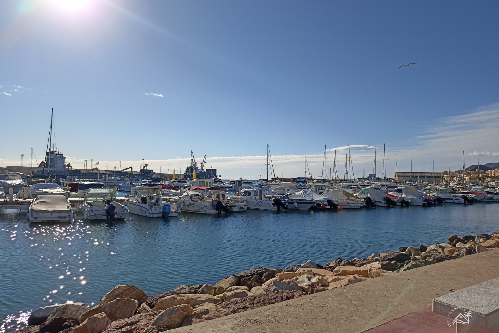 Revente - Appartement -
Garrucha