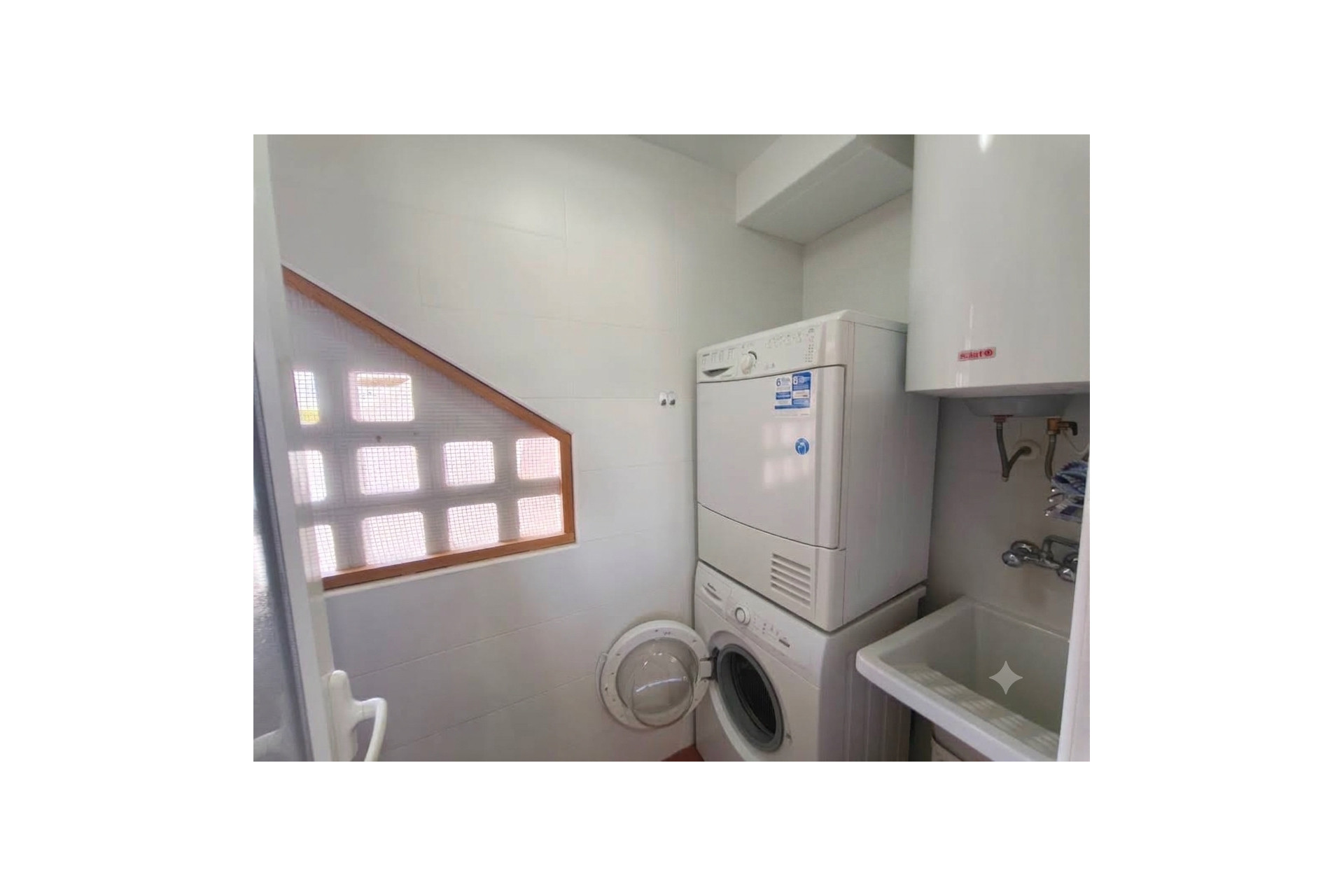 Revente - Appartement -
San Juan de los Terreros