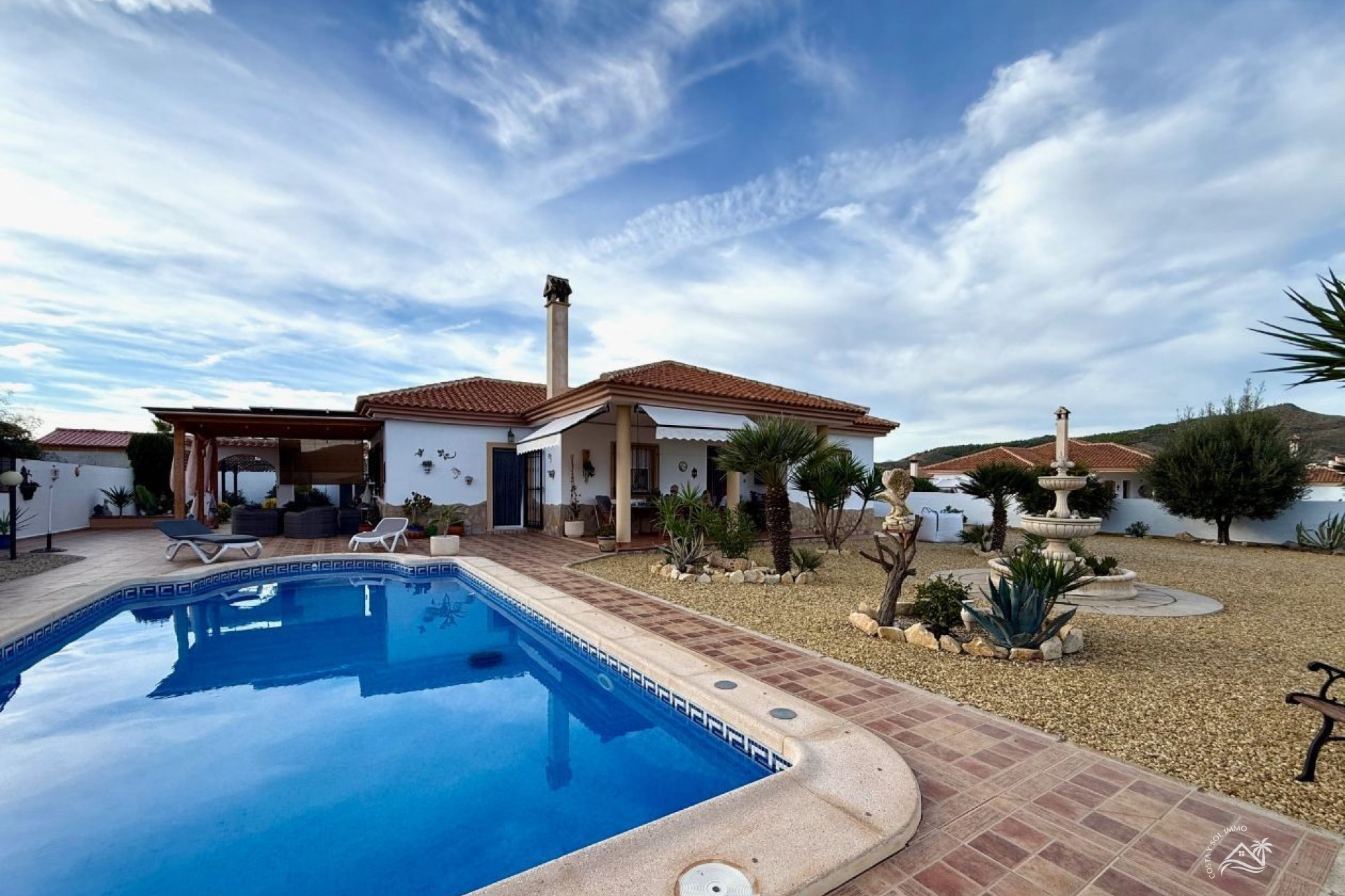 Revente - Villa/Chalet -
Arboleas
