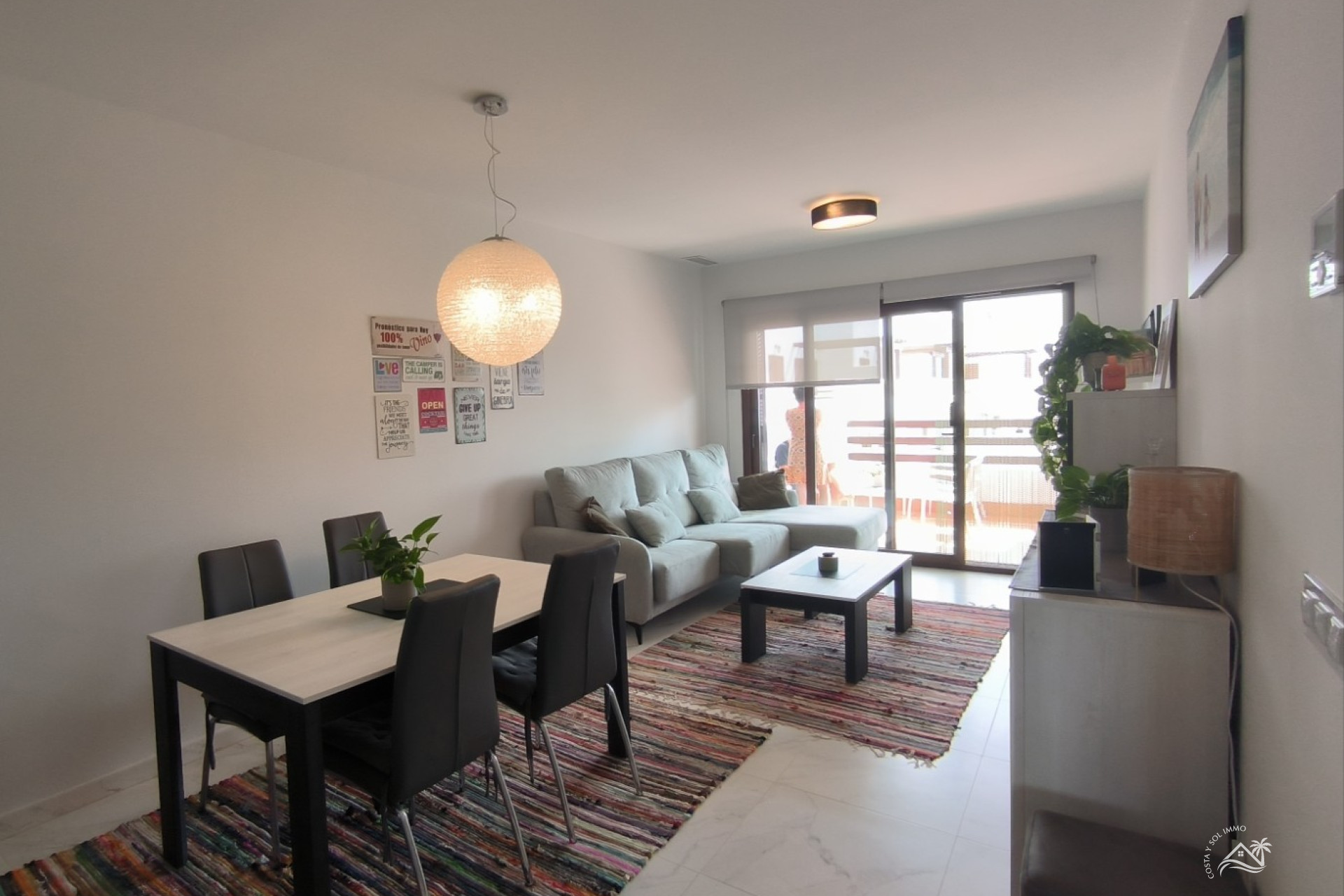 Wiederverkauf - Wohnung -
San Juan de los Terreros