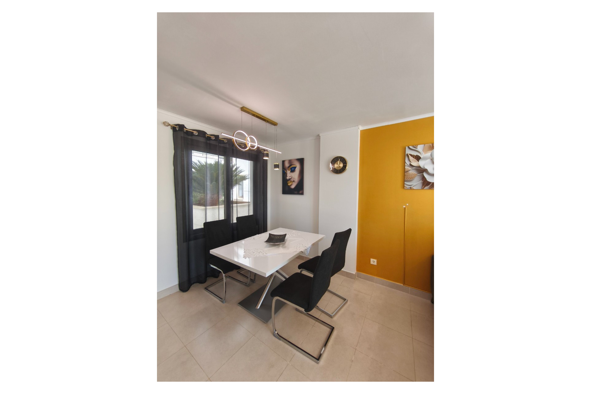 Wiederverkauf - Wohnung -
San Juan de los Terreros