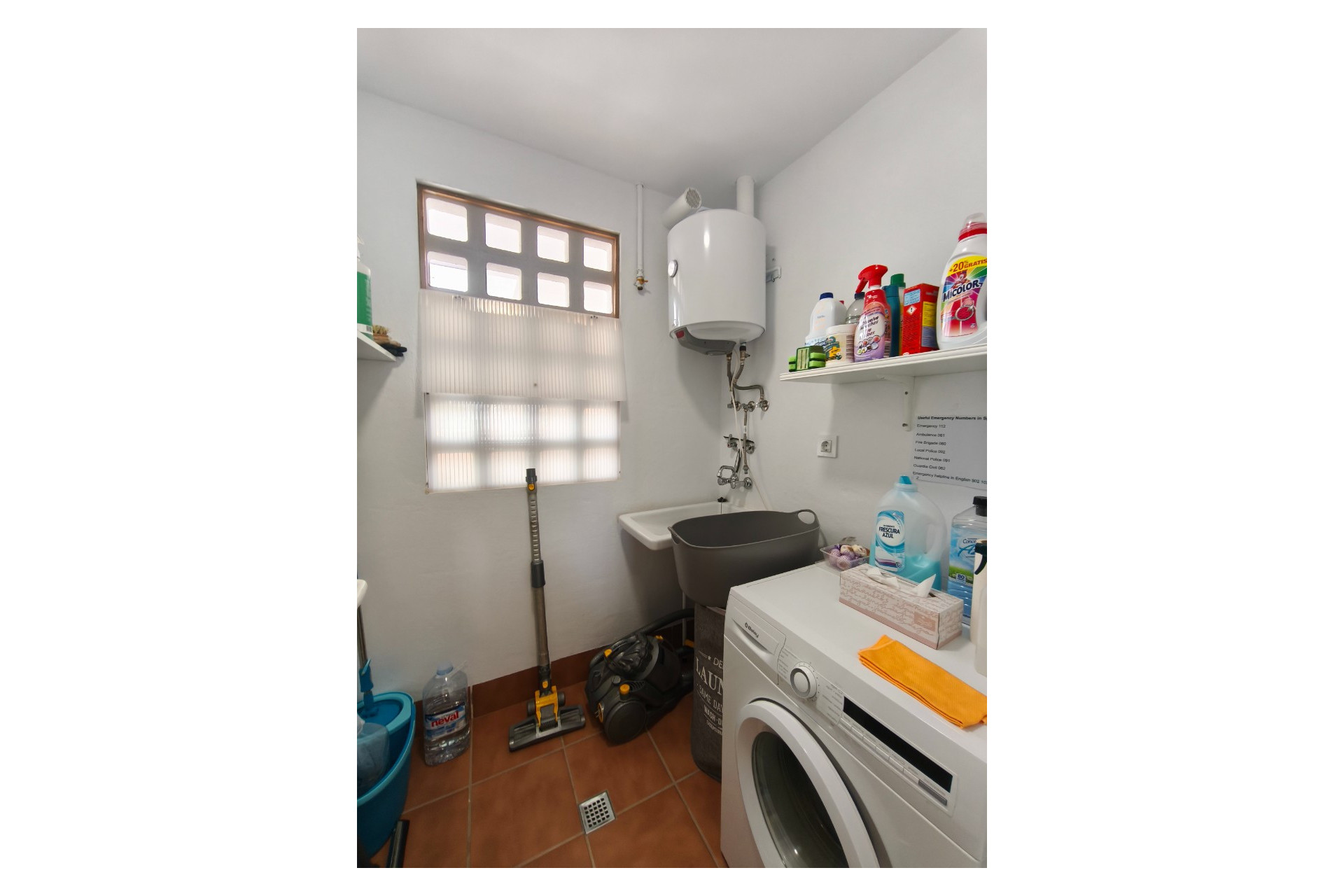 Wiederverkauf - Wohnung -
San Juan de los Terreros