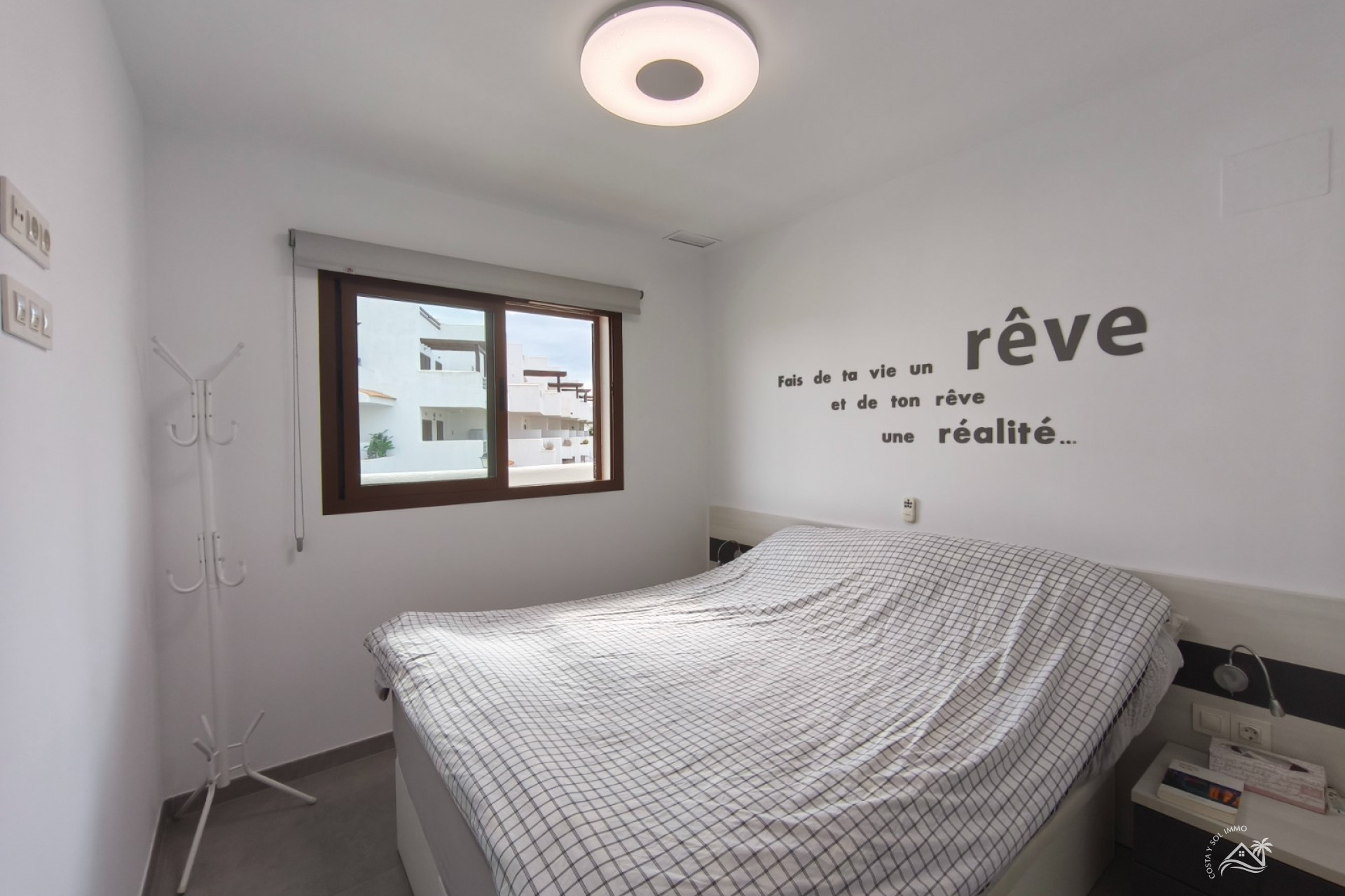 Wiederverkauf - Wohnung -
San Juan de los Terreros