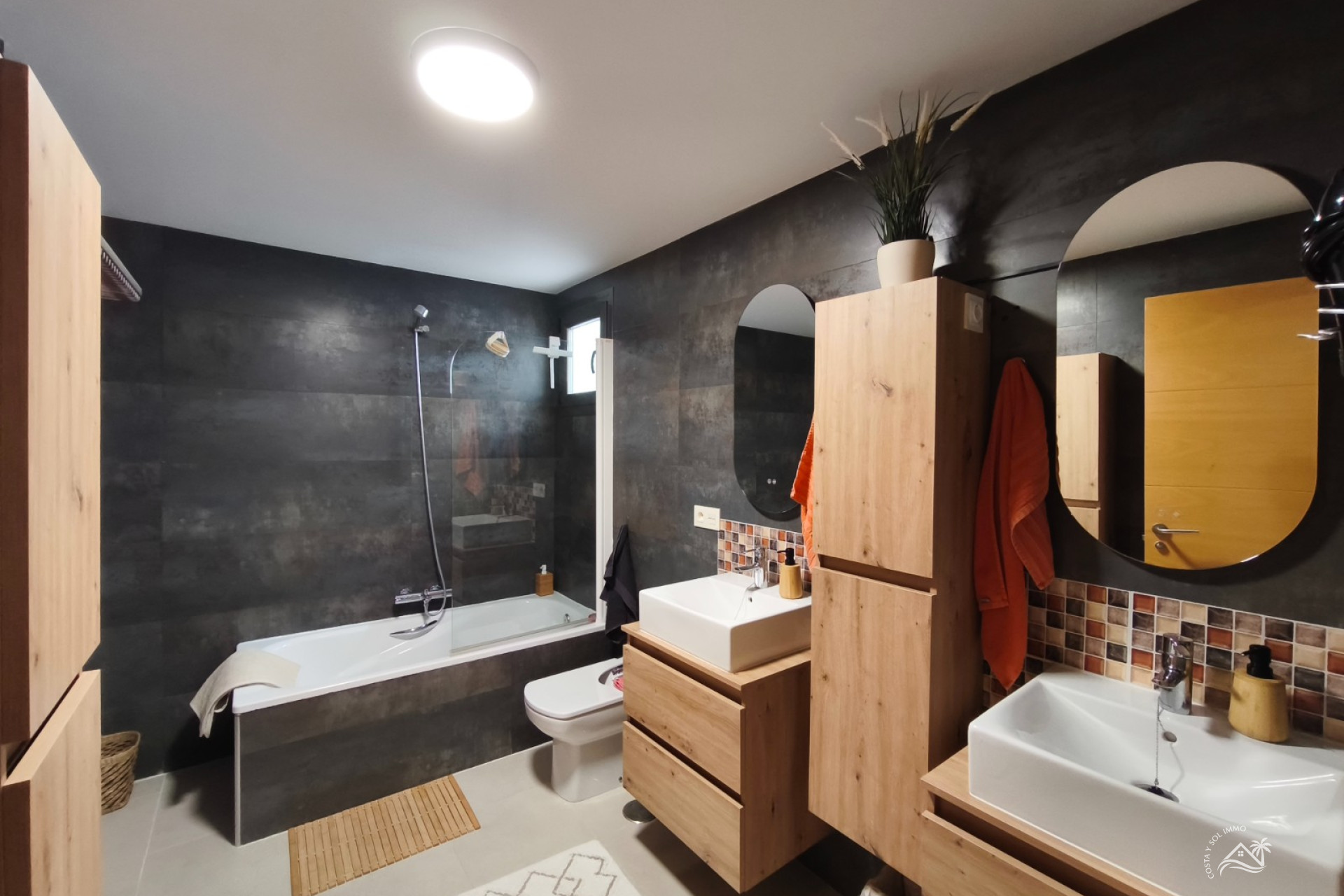 Wiederverkauf - Wohnung -
San Juan de los Terreros