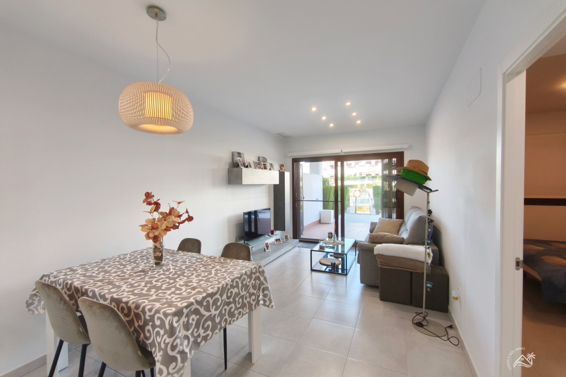 Wiederverkauf - Wohnung -
San Juan de los Terreros