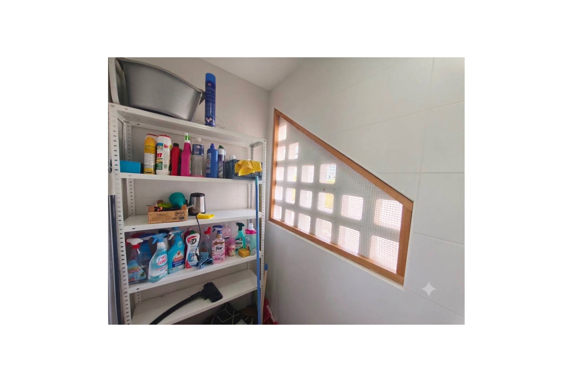 Wiederverkauf - Wohnung -
San Juan de los Terreros