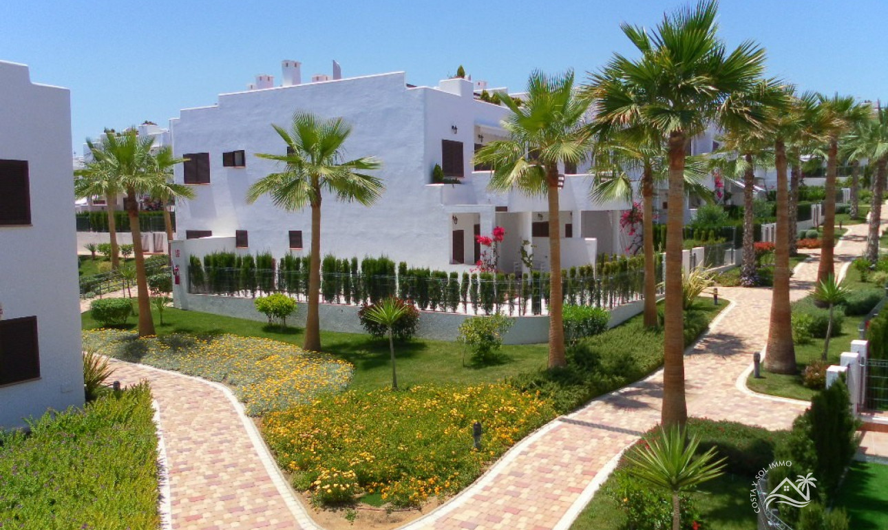 Wiederverkauf - Wohnung -
San Juan de los Terreros