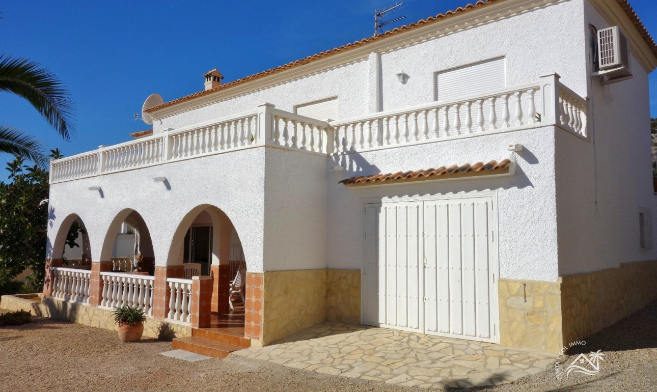 Reventa - Villa/Chalet -
El Calón