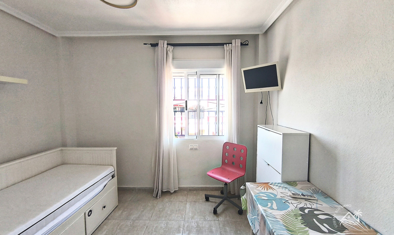 Resale - Bungalow -
Orihuela Costa - Los Altos