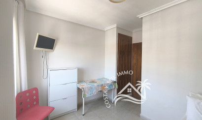 Resale - Bungalow -
Orihuela Costa - Los Altos