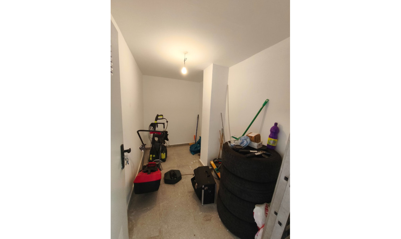 Wiederverkauf - Wohnung -
San Juan de los Terreros