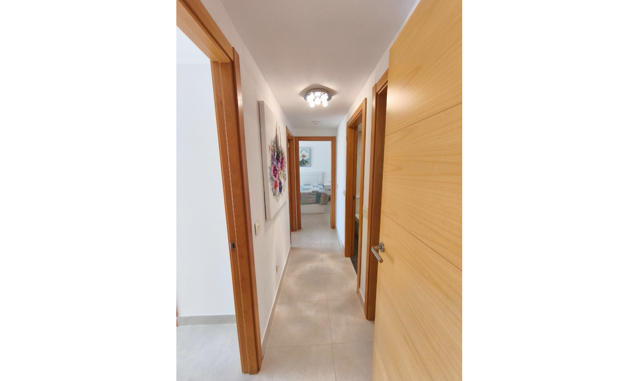 Wiederverkauf - Wohnung -
San Juan de los Terreros