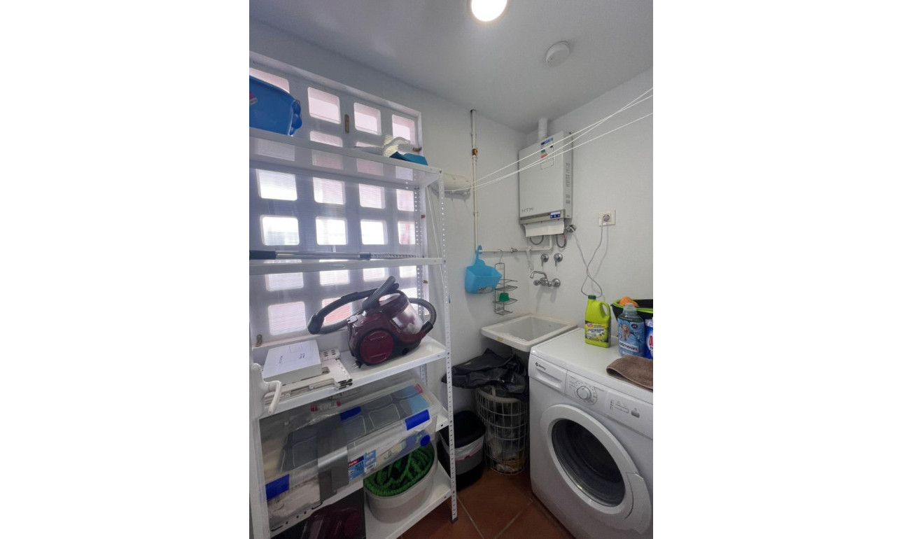 Reventa - Ático -
San Juan de los Terreros