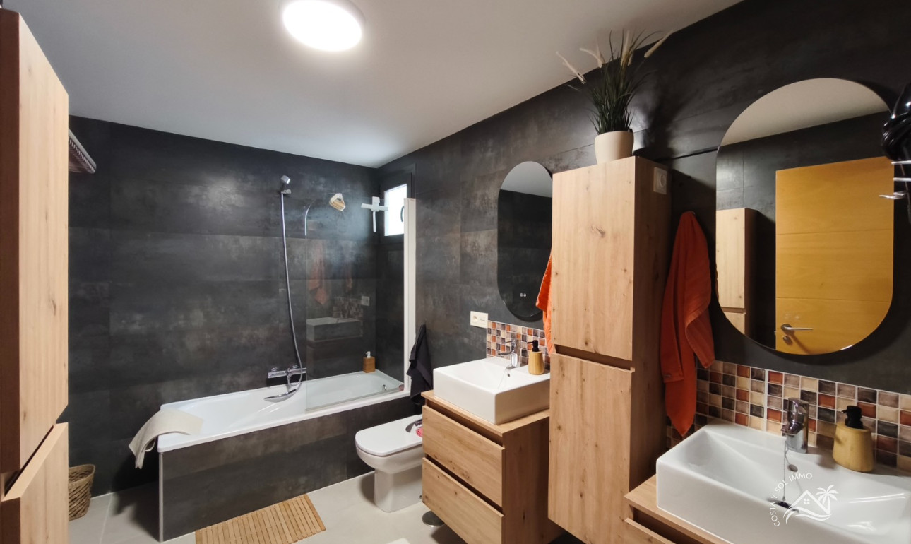 Resale - Apartment -
San Juan de los Terreros