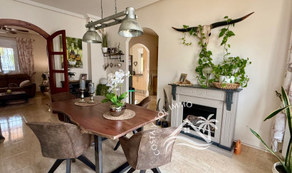 Reventa - Villa/Chalet -
Arboleas