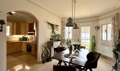 Reventa - Villa/Chalet -
Arboleas