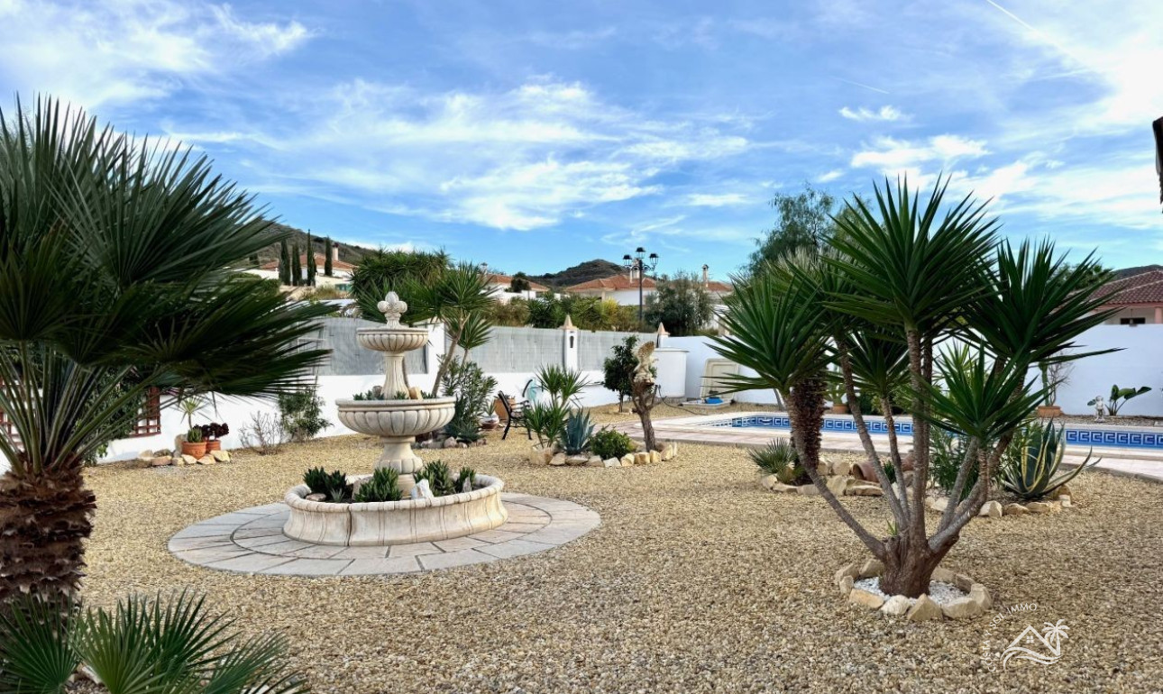 Reventa - Villa/Chalet -
Arboleas