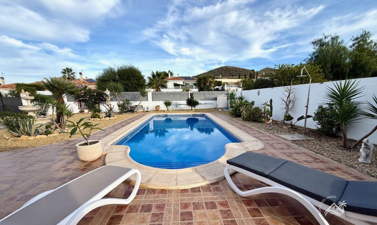 Reventa - Villa/Chalet -
Arboleas