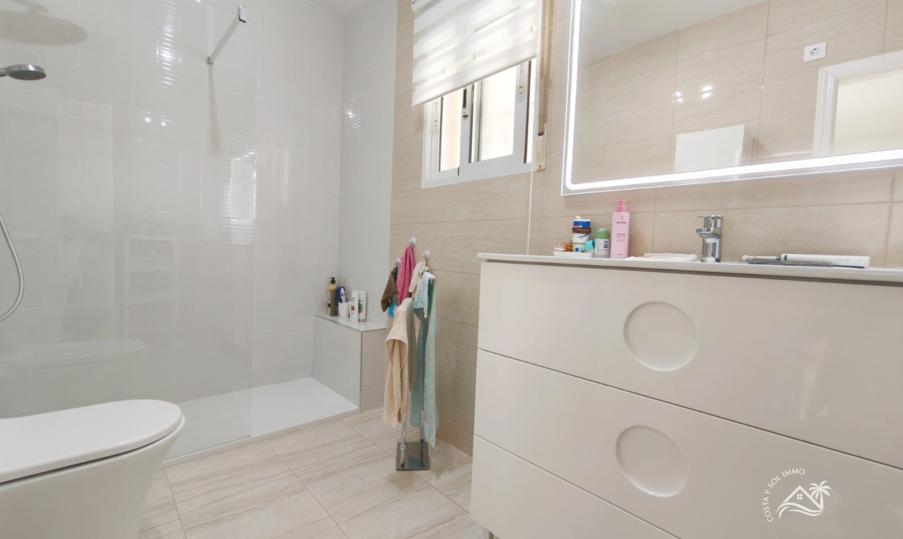 Reventa - Villa/Chalet -
San Juan de los Terreros