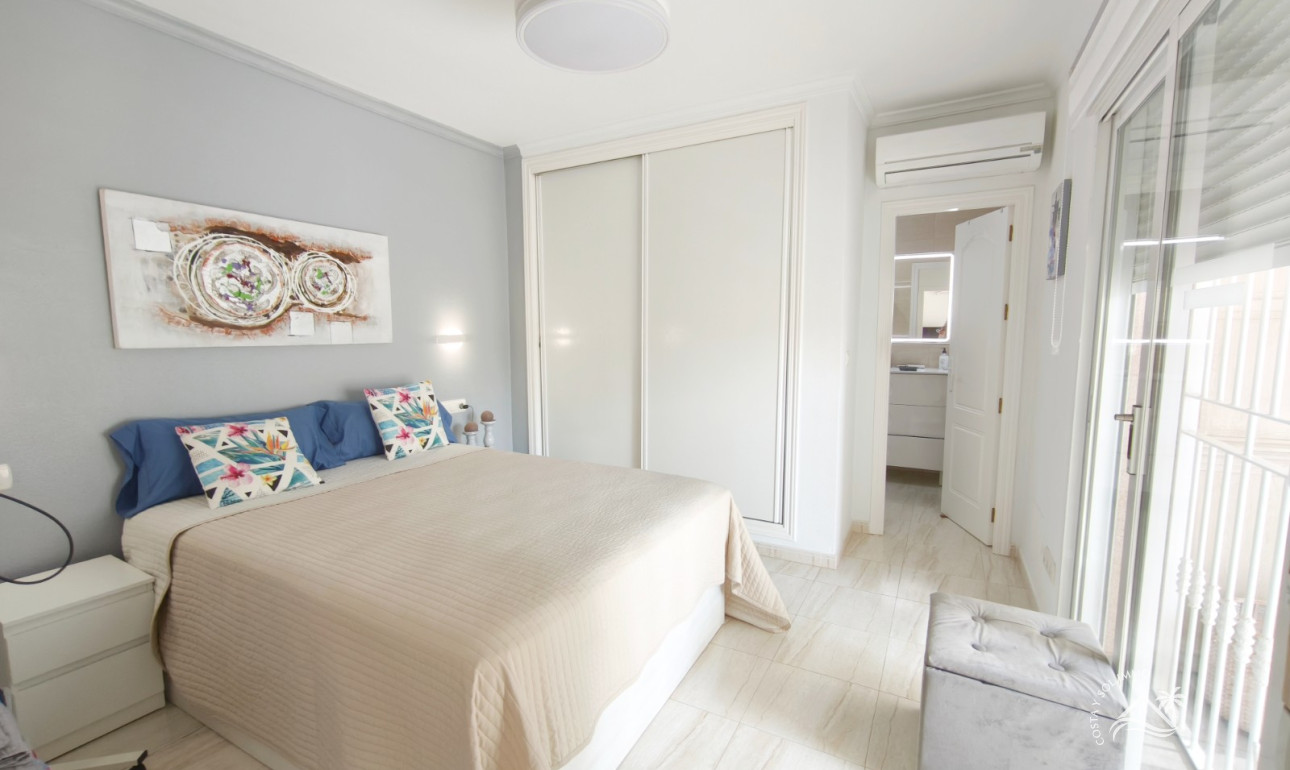 Reventa - Villa/Chalet -
San Juan de los Terreros