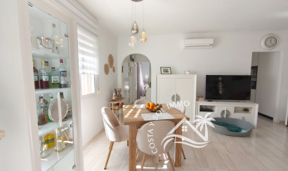 Reventa - Villa/Chalet -
San Juan de los Terreros