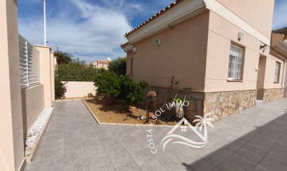 Reventa - Villa/Chalet -
San Juan de los Terreros