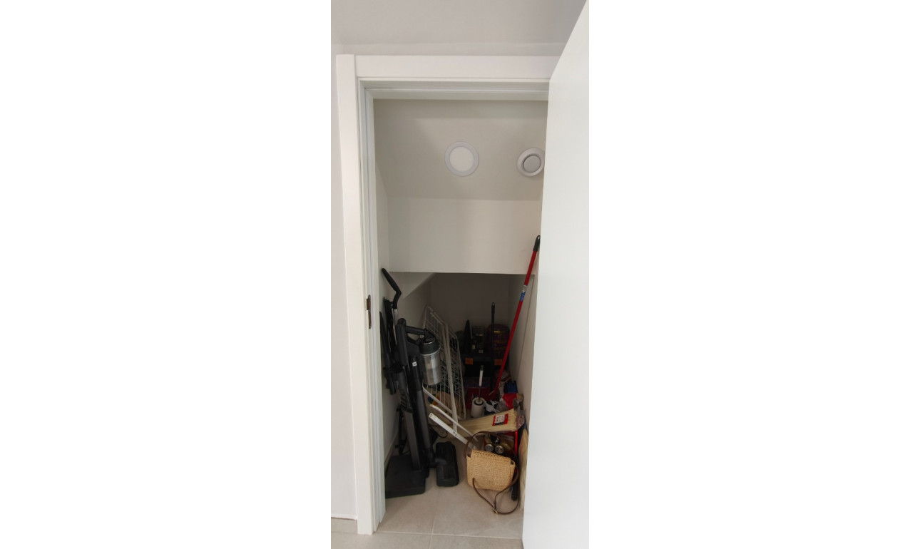 Reventa - Ático -
San Juan de los Terreros